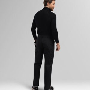 Custom Easy-Care Multi-Pocket Work Trousers with Knee-Pad Pockets — garment development reference