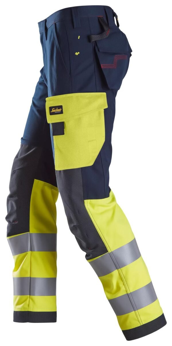 Custom Regular-Fit High-Visibility Cargo Work Trousers with Knee-Pad Pockets Custom Regular-Fit High-Visibility Cargo Work Trousers with Knee-Pad Pockets — reference garment view 3